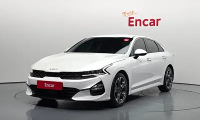 Kia K5 · 2023 год