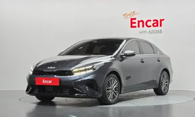 Kia K3 · 2022 год