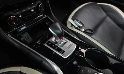 Infiniti Q30 2017, 88347 км, за 9980000 KRW - фото 9