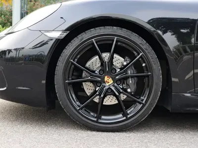Porsche 718 2023, 6600 км, за 338000 CNY - фото 3