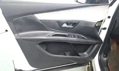 Peugeot 5008 2019, 83578 км, за 16490000 KRW - фото 24