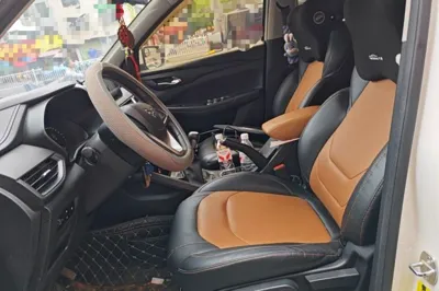 Wuling Hongguang S3 2019, 66000 км, за 33547.98 CNY - фото 15