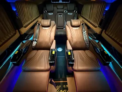 Mercedes-Benz V-Class 0, 100 км, за 698000 CNY - фото 21