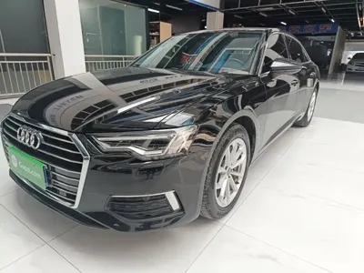 Audi A6L · 2021 год