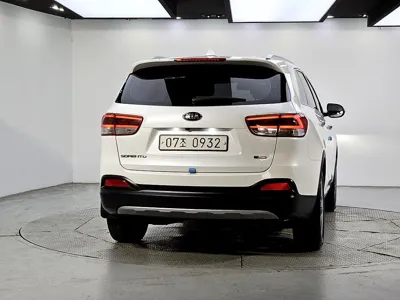 Kia Sorento 2016, 181900 км, за 7790000 KRW