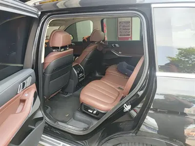 BMW X7 2022, 56800 км, за 450000 CNY
