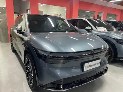 Zeekr 7X 2024, 16600 км, за 168800 CNY