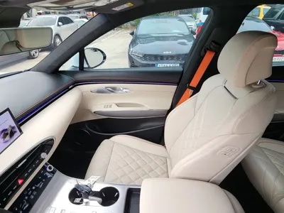 Genesis GV70 2025, 9586 км, за 65500000 KRW - фото 8