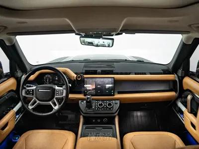 Land Rover Defender 2023, 39500 км, за 588000 CNY - фото 11