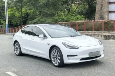 Tesla Model 3 2019, 75800 км, за 109535.68 CNY - фото 14