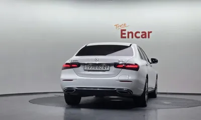 Mercedes-Benz E-Class 2022, 29438 км, за 46700000 KRW
