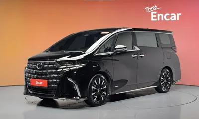 Toyota Alphard · 2024 год