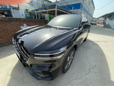 Genesis GV70 · 2025 год