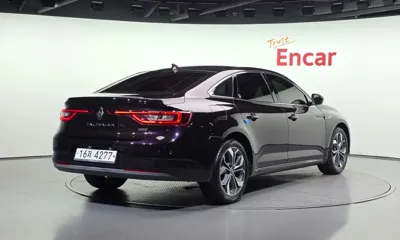 Renault-KoreaSamsung SM6 2019, 72885 км, за 8900000 KRW