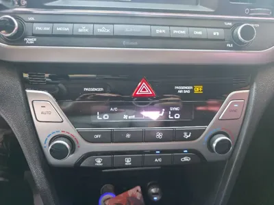 Hyundai Avante 2017, 98294 км, за 8700000 KRW - фото 16