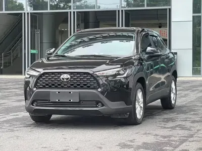 Toyota Corolla Cross · 2025 год