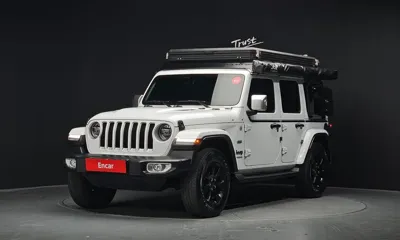 Jeep Wrangler · 2021 год