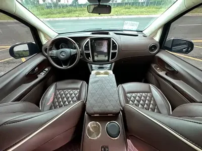 Mercedes-Benz Vito 2019, 142000 км, за 108800 CNY - фото 5
