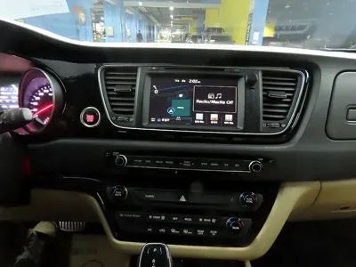 Kia Canival 2015, 227842 км, за 9990000 KRW - фото 15