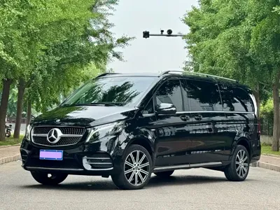 Mercedes-Benz V-Class · 2023 год