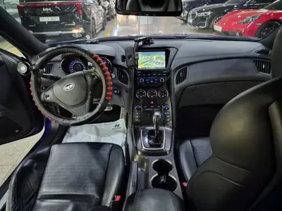 Hyundai Genesis 2012, 143733 км, за 10500000 KRW - фото 9