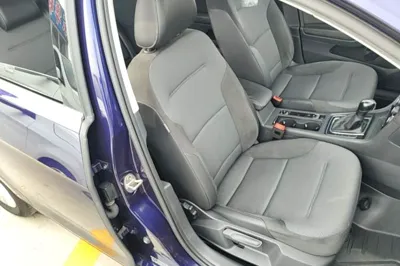 Volkswagen Golf 2018, 122400 км, за 62092.65 CNY - фото 19