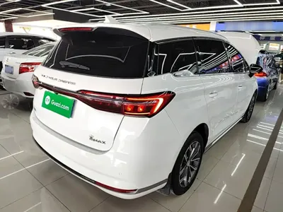 BYD MAX 2021, 85000 км, за 44600 CNY - фото 7