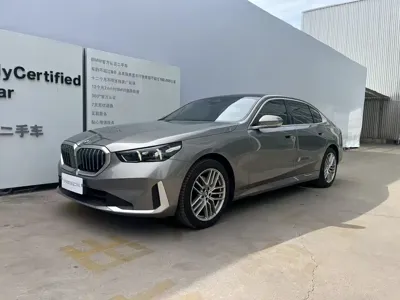 BMW 5 Series · 2024 год
