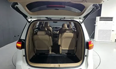 Kia Canival 2018, 224951 км, за 7900000 KRW - фото 20