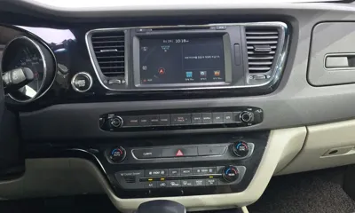 Kia Canival 2017, 144377 км, за 10200000 KRW - фото 14