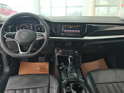 Volkswagen Passat 2023, 55100 км, за 112800 CNY - фото 12