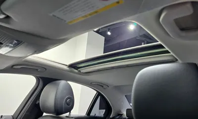 Mercedes-Benz C-Class 2018, 93597 км, за 16890000 KRW - фото 17