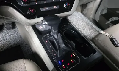 Kia Canival 2018, 174200 км, за 10500000 KRW - фото 9