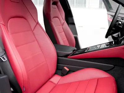 Porsche Panamera 2024, 18000 км, за 808800 CNY - фото 7