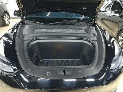 Tesla Model Y 2023, 56400 км, за 184100 CNY - фото 20