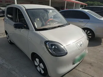 Wuling Hongguang MINIEV 2025, 9300 км, за 49115.33 CNY