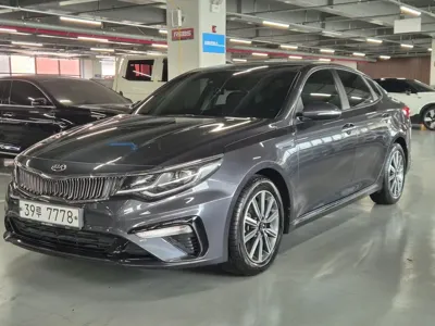 Kia K5 · 2020 год