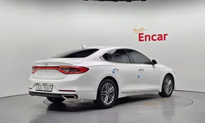 Hyundai Grandeur 2019, 20107 км, за 20700000 KRW