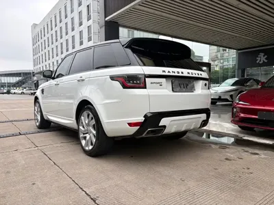 Land Rover Sport 2019, 125000 км, за 315000 CNY