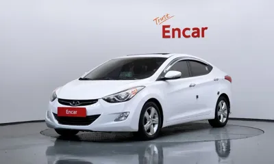 Hyundai Avante · 2012 год