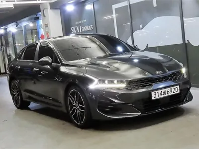 Kia K5 · 2020 год