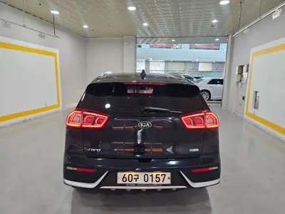 Kia Niro 2017, 176310 км, за 9000000 KRW - фото 6
