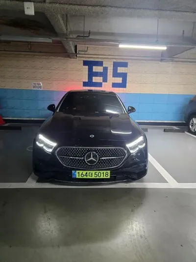 Mercedes-Benz E-Class · 2025 год