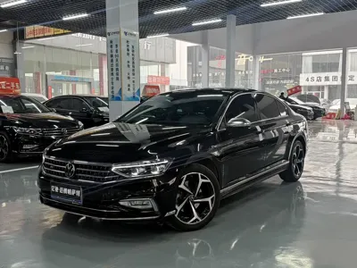 Volkswagen Magotan · 2023 год