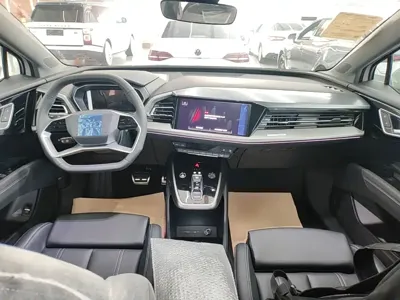 Audi Q4 e-tron 2026, 100 км, за 160000 CNY - фото 10