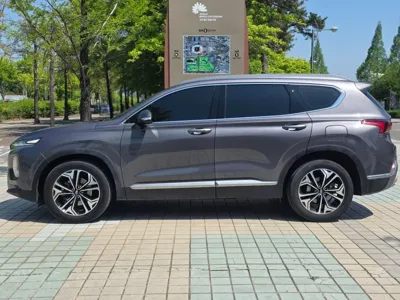 Hyundai Santafe 2019, 122266 км, за 17800000 KRW