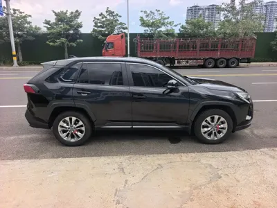 Toyota Wildlander 2024, 19000 км, за 92300 CNY