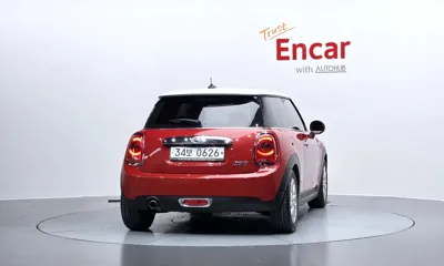 MINI Cooper 2016, 104447 км, за 6800000 KRW