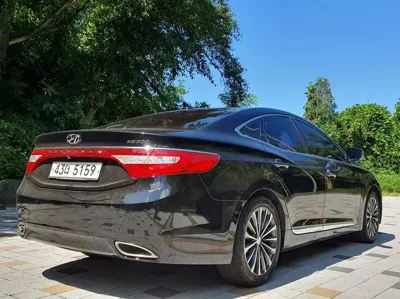Hyundai Grandeur 2014, 119276 км, за 7900000 KRW