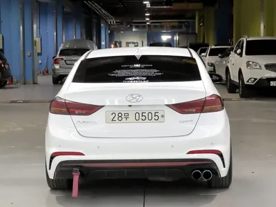 Hyundai Avante 2017, 120888 км, за 6300000 KRW